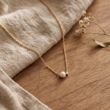 White Crystal and Pearl Necklace