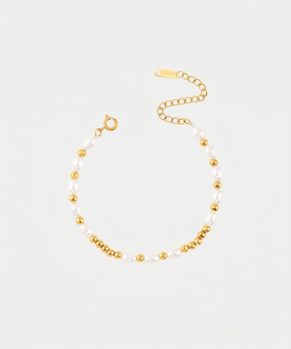Pearl and Gold Bead Bracelet